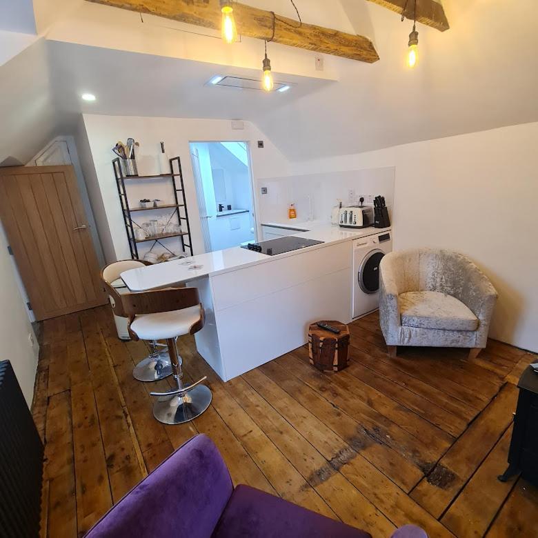 Ness City Cottage - Attic Apartment إينفيرنيس المظهر الخارجي الصورة
